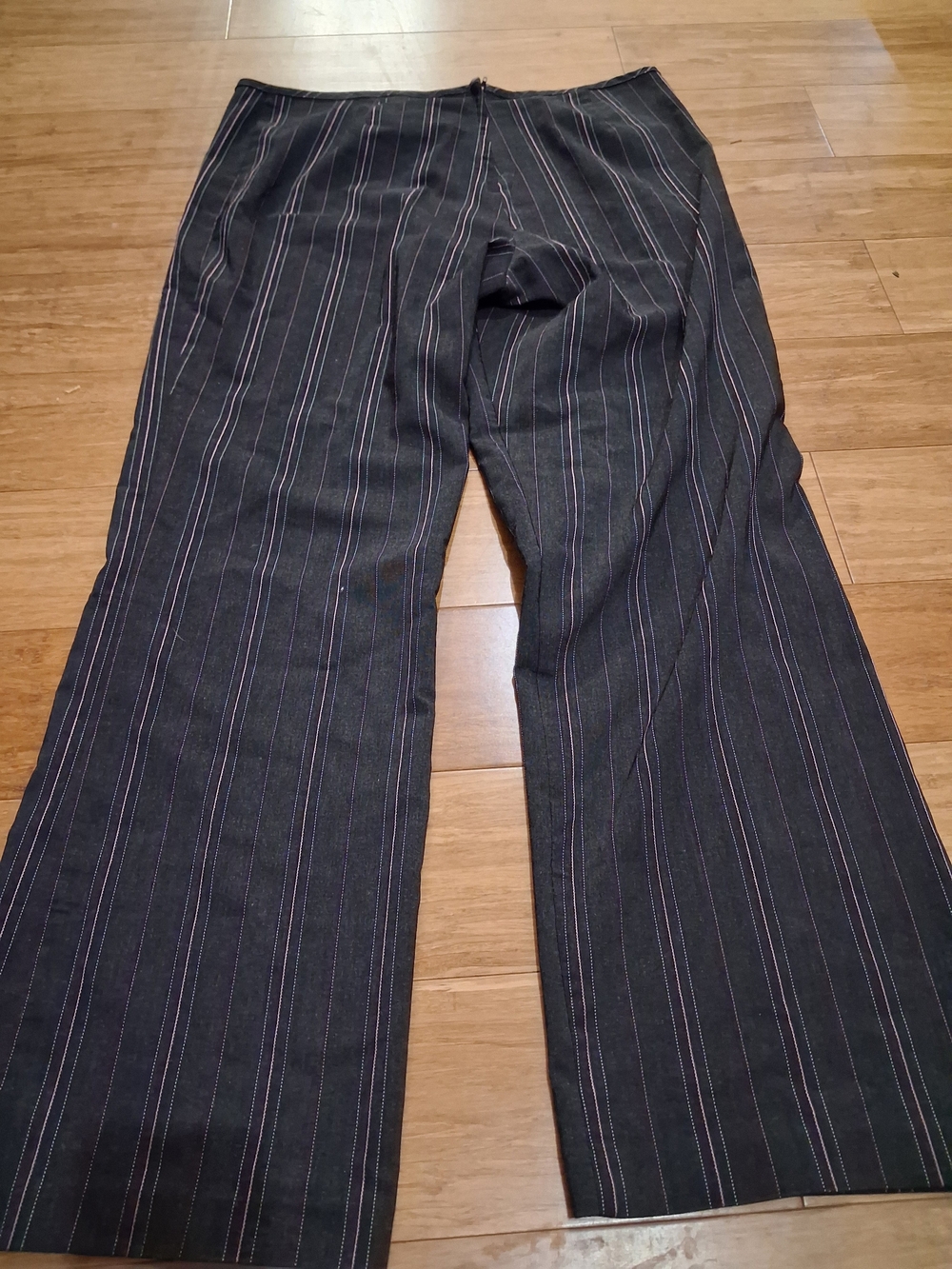 Men's Black Pinstripe Wide-Leg Dress Pants
